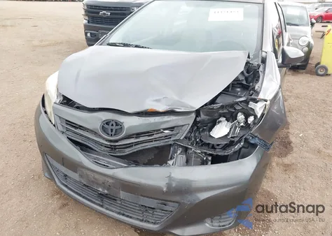 2013 Toyota Yaris Le z USA, uszkodzony, nr VIN JTDKTUD30DD562605